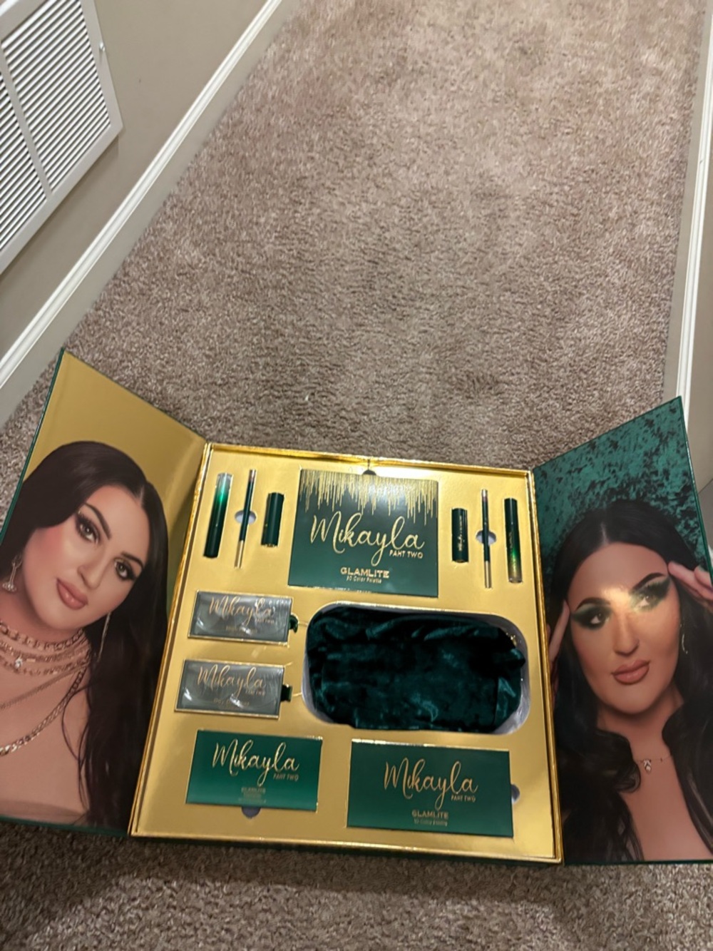 GlamLite Green Eye & Lip Makeup Kit PR KIT
